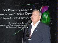 A set of images from the XX (20th) Planetary Congress Association of Space Explorers, 17-21 September 2007.  Contains: Cosmonaut Palev Vinogradov; Professor Andy Lawrence; Alexander Alexandrov; Jake Garn; John Grace; Patricia Erskine; Linda Gardner and Jim Voss.  Locations are in Old College and include Talbot Rice art gallery and Playfair library.